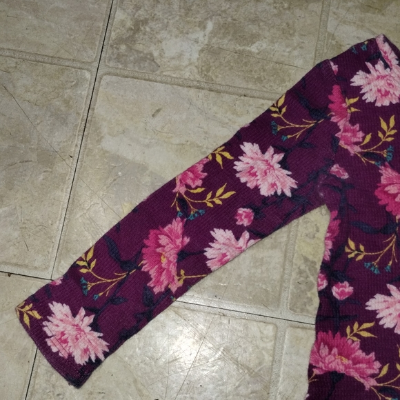 Old Navy 2t Purple Thermal Lotus Flower Floral Long Sleeve shirt Girl - Picture 5 of 12